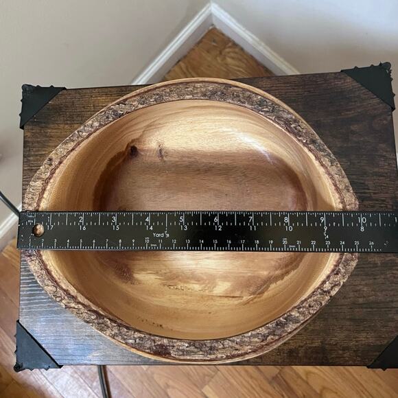 Lipper International 1094 Acacia Rustic Tulip Serving Bowl Size Medium - Picture 12 of 13